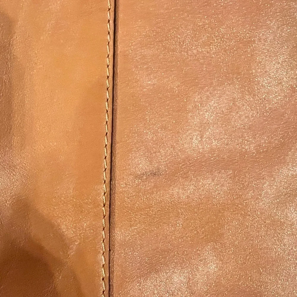 A.BELLUCCI leather messenger bag - Picture 6 of 9